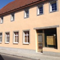 Bauernhaus Handverputztes Gebäude mit Farbgebung